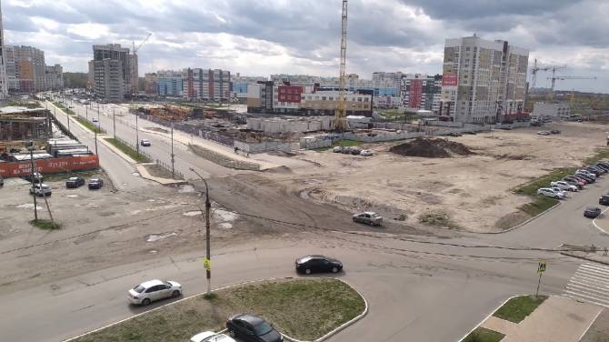 В Брянске снова отремонтировали дорогу на пересечении Горбатова и Войстроченко