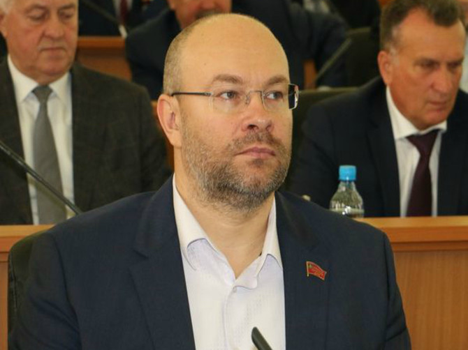 Брянский депутат ищет людей в команду единомышленников