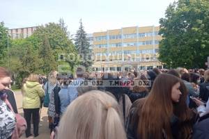В Брянске эвакуировали студентов и преподавателей БГУ