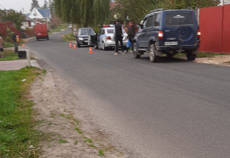 В Брянске юного велосипедиста госпитализировали после столкновения с автомобилем