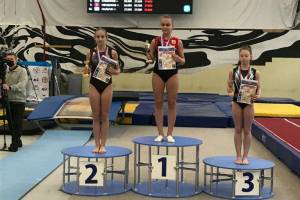 Брянская девушка выиграла Всероссийские соревнования по прыжкам на батуте