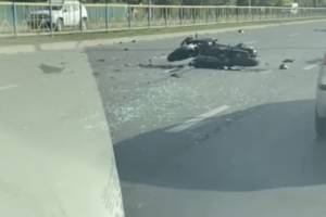 Появилось видео с места жуткого ДТП с мотоциклистом в Брянске