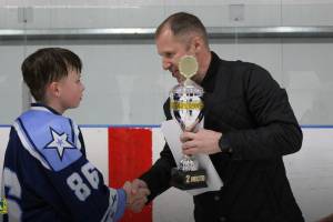 В Клинцах и Климово провели финал кубка по хоккею