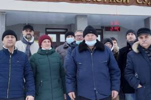 В Брянске готовятся к суду противники вонючих свинарников Мираторга