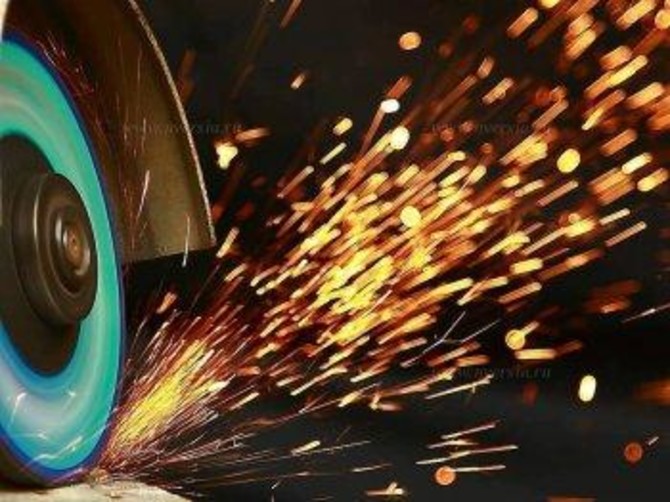 Брянский пенсионер лишился ноги, распиливая боеприпас