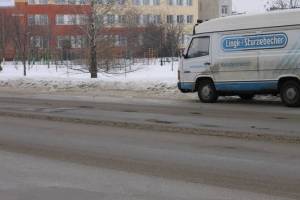 В Брянске нашли 10 соток дефектов на гарантийных дорогах