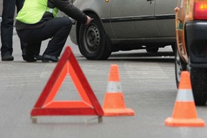 В Брянске водитель легковушки сбил двух пьяных пешеходов-нарушителей