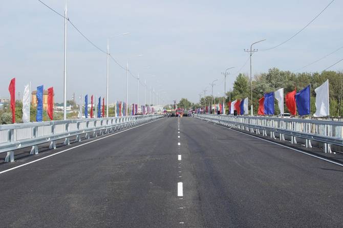 В мэрии Брянска пообещали за 2021-й год отремонтировать 28 дорог