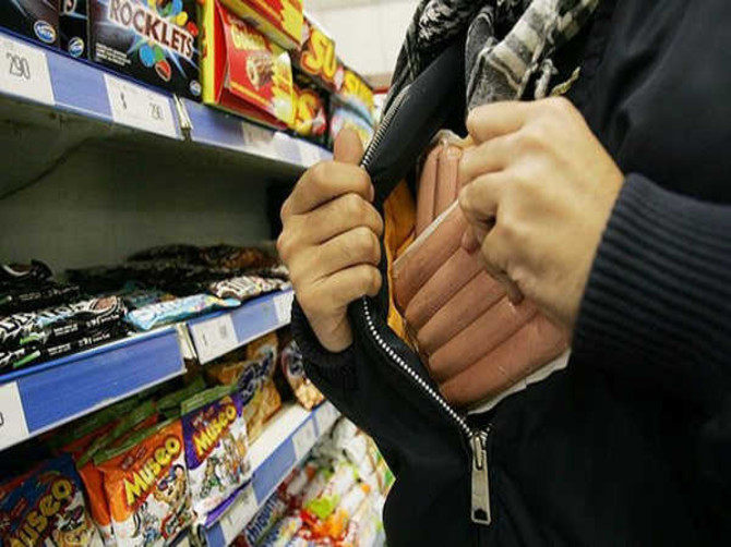 В Брянске уголовник обокрал супермаркет «Калита»
