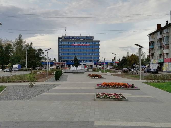 Брянские власти приняли в эксплуатацию сквер завода «Литий»