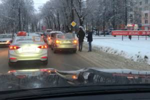 В Брянске возле БГУ произошла авария