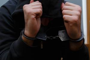 В Трубчевском районе задержали совершившего 5 краж уголовника
