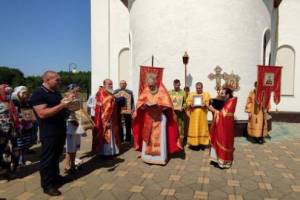 В брянском селе Журиничи престольный праздник отметили крестным ходом