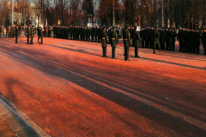 В Брянске около 100 новобранцев приняли присягу