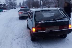 По Новозыбкову гонял 23-летний водитель ВАЗ без прав