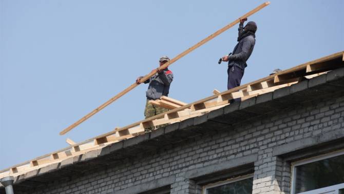 В жирятинской школе отремонтируют крышу за 4 миллиона рублей