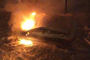 В Брянске подожгли автомобиль директора телеканала «Городской» 