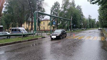 В Белых Берегах 70-летний водитель сбил на «зебре» 78-летнюю женщину