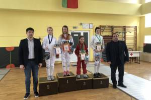 Брянские фехтовальщики завоевали пять медалей на турнире в Бресте