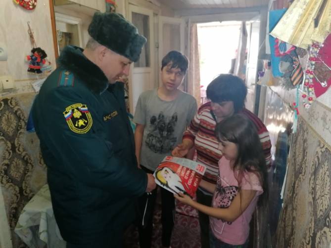 В Новозыбкове школьникам напомнили о безопасности на дистанционном обучении