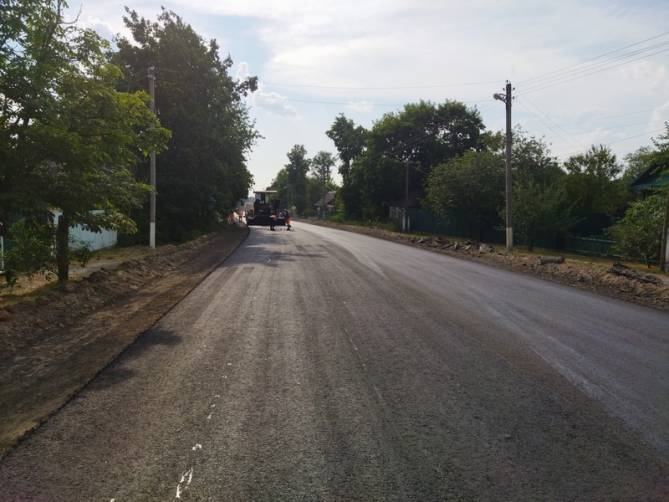 На Брянщине отремонтируют 2 километра трассы от Климово до границы с Украиной