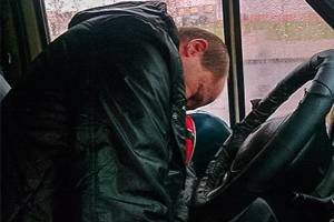 Брянский водитель автобуса скончался во время рейса