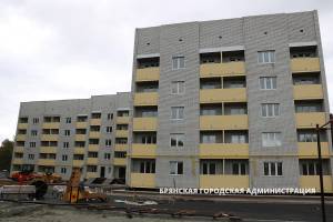 До конца 2023 года в Брянске расселят почти 500 аварийных квартир