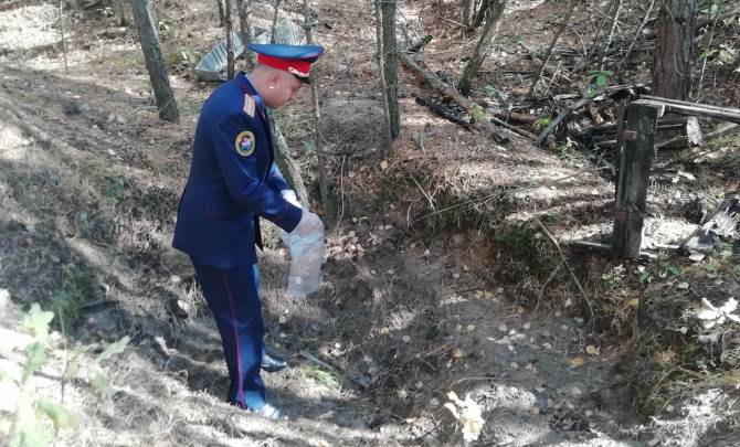 В Суземке парень закопал тело убитого отца в лесу
