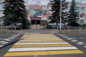 В Брянской области продолжается обновление дорог к детским досуговым учреждениям