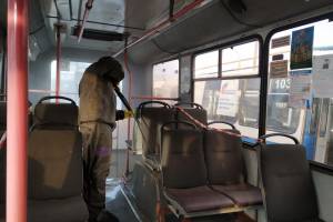 В Брянске санобработка троллейбусов и автобусов проводится ежедневно