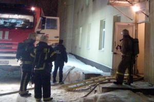 В Брянске из горящего дома на улице Пушкина спасли 9 человек