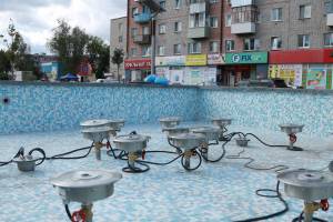 В Брянске в сквере «Литий» готовят к запуску новый фонтан