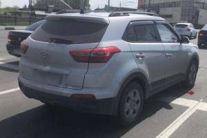 В Брянске женщина на Hyundai устроила ДТП и покалечила 45-летнюю автоледи