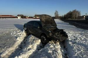 На брянской трассе перевернулся Volkswagen: ранен 26-летний водитель 