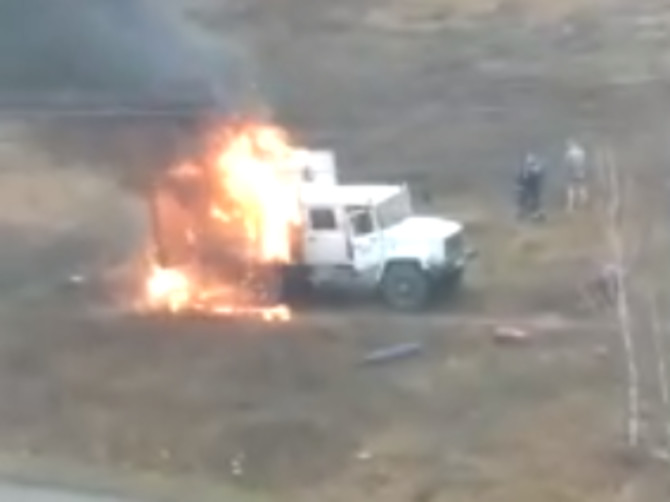 В Брянске сгорел грузовик: есть пострадавшие