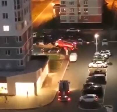 В Брянске на улице Войстроченко загорелась многоэтажка