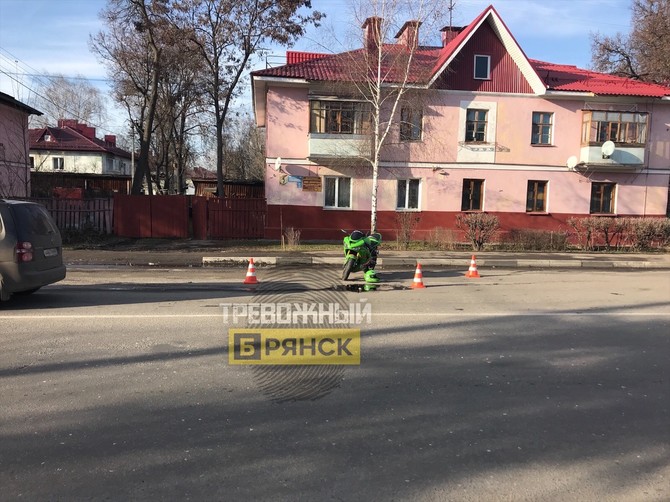 В Брянске 9-летний мальчик попал под колеса мотоцикла