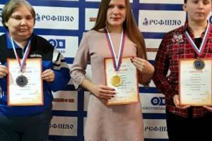 Замдиректора брянской спортшколы победила на Чемпионате ЦФО по шашкам