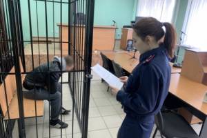 В Карачевском районе 29-летний уголовник зарезал приятеля
