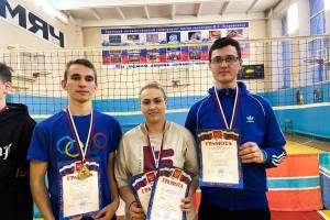 Брянские студенты взяли три медали на спартакиаде по настольному теннису