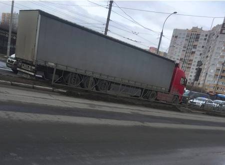 В Брянске задержан пьяный водитель фуры из Молдовы на встречке Московского проспекта