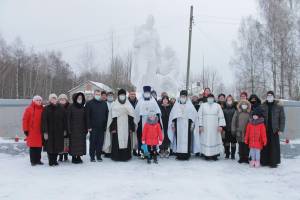 В брянском поселке Березовка почтили память павших в годы войны бойцов
