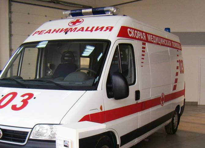 В Новозыбкове женщина с перерезанной шеей попала в больницу 