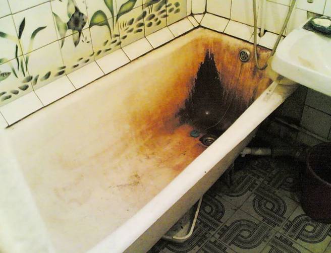 Брянцев предупредили о плохих реставраторах ванн