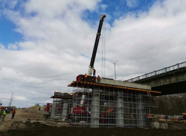 В Брянске возобновили строительство Литейного моста