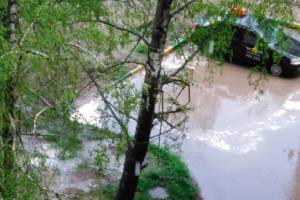 В Брянске новая ливнёвка на Пилотов не спасла от потопа