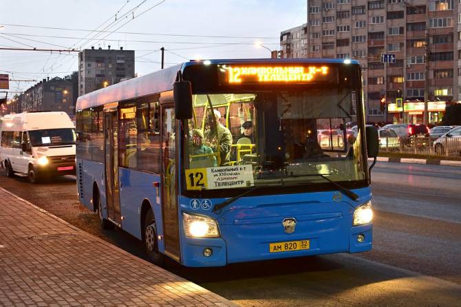 В Брянске троллейбусы №12 временно заменили автобусами
