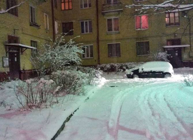 В Брянске на УК составили 65 протоколов за нерасчищенные от снега дворы