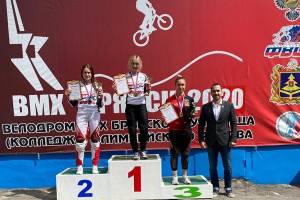 Брянская велосипедистка Татьяна Капитанова взяла бронзу на этапе кубка России