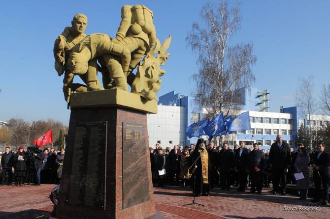 В Брянске памятник Воинам-интернационалистам обретет хозяина